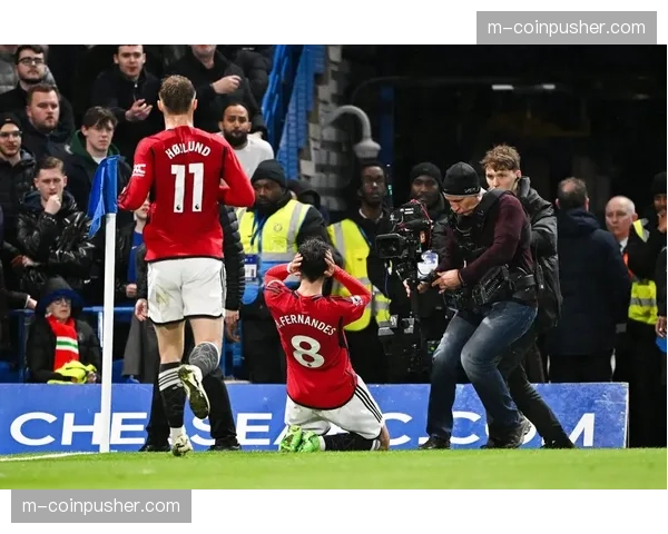 加纳直塞与盖耶推进成太妃糖进攻发起点,中场控制权易手解析